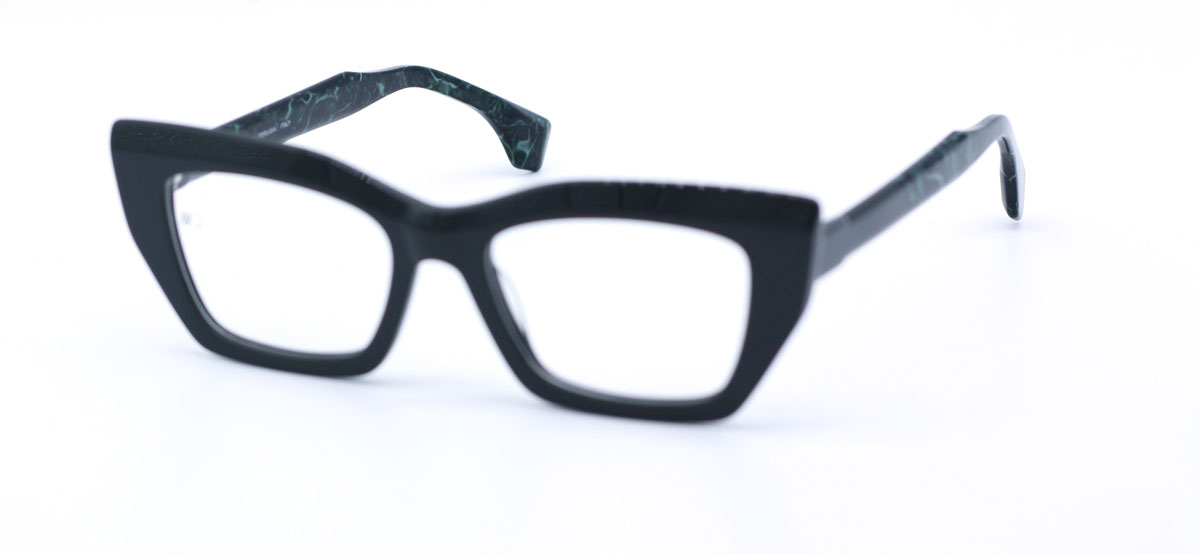 AVO Beatrice C3 52/19